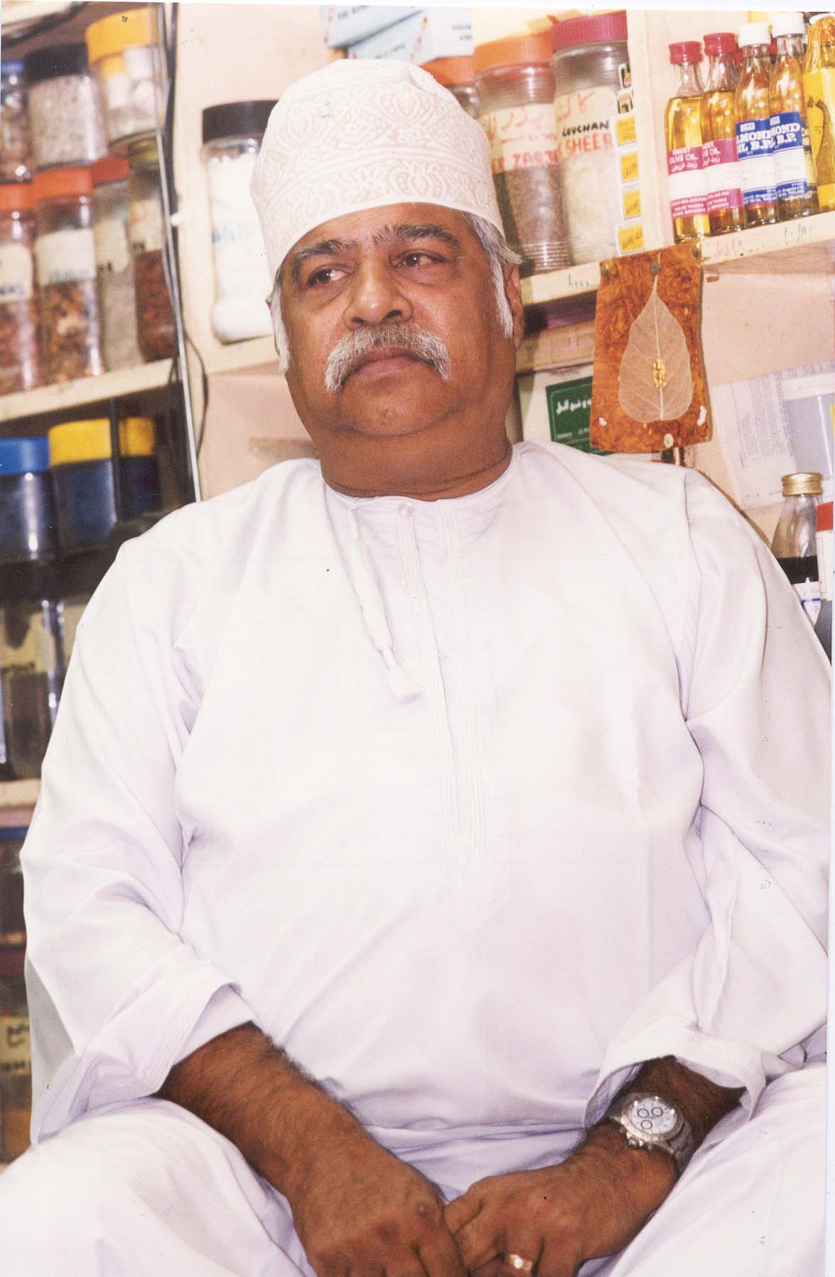 بورتريه شخصي لتاجر عطارة في سوق الظلام بمطرح, Electronic Village, His excellency mohammed ahmed khalifa al suwaidi, Arabic Poetry, Arabic Knowledge, arabic articles, astrology, science museum, art museum,goethe museum, alwaraq, arab poet, arabic poems, Arabic Books,Arabic Quiz, القرية الإلكترونية  , محمد أحمد خليفة السويدي  , محمد أحمد  السويدي ,  محمد    السويدي ,  محمد  سويدي , mohammed al suwaidi, mohammed al sowaidi,mohammed suwaidi, mohammed sowaidi, mohammad alsuwaidi, mohammad alsowaidi, mohammed ahmed alsuwaidi, محمد السويدي , محمد أحمد  السويدي , muhammed alsuwaidi,muhammed suwaidi 
